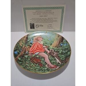 Susan's World collectors Plate MIB